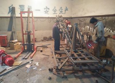 點(diǎn)擊查看詳細(xì)信息<br>標(biāo)題：華友機(jī)械多用途吊J 閱讀次數(shù)：7782