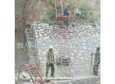 點擊查看詳細信息<br>標題：華友機械建筑用爬山虎 閱讀次數(shù)：5535