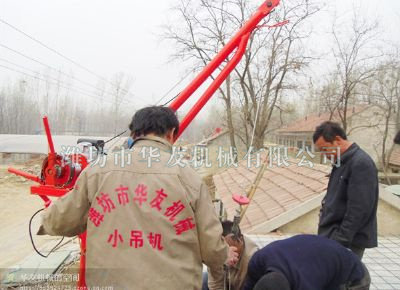 點擊查看詳細信息<br>標題：濰坊華友機械建筑小吊機 閱讀次數(shù)：5240