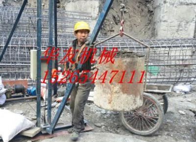 點擊查看詳細(xì)信息<br>標(biāo)題：華友機械建筑 挖樁 打井用小吊機 閱讀次數(shù)：6840